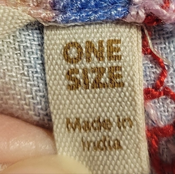 Soft surroundings embroidered open poncho cardigan. - Picture 12 of 13